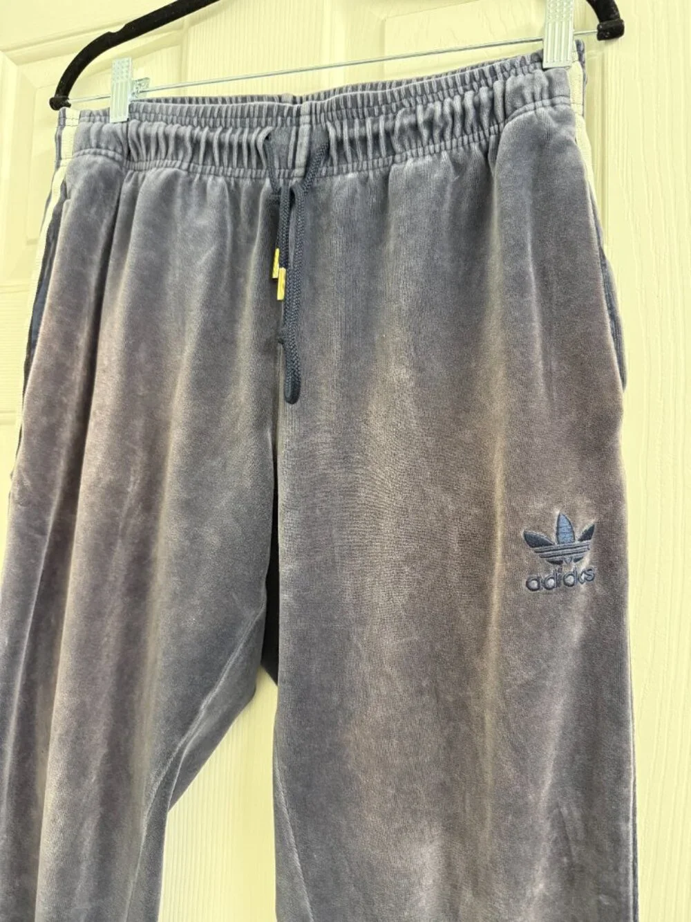 Adidas Originals Velour Track Pants Gray w/ 3 Stripes Size Medium